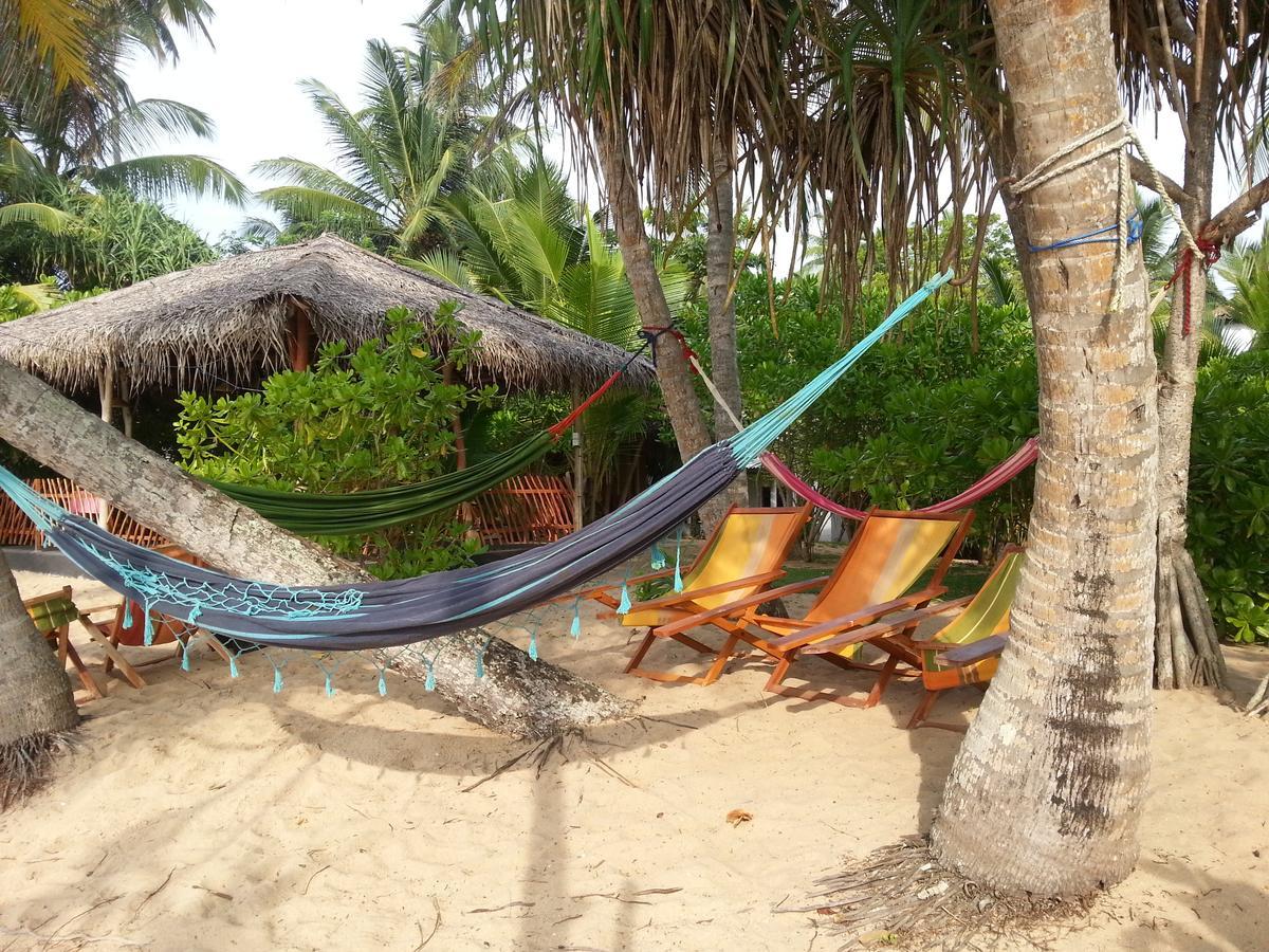 Shehani Beach Bungalow Tangalle Bagian luar foto