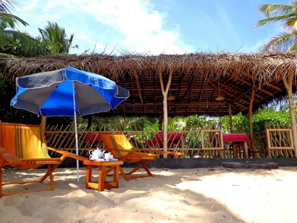 Shehani Beach Bungalow Tangalle Bagian luar foto