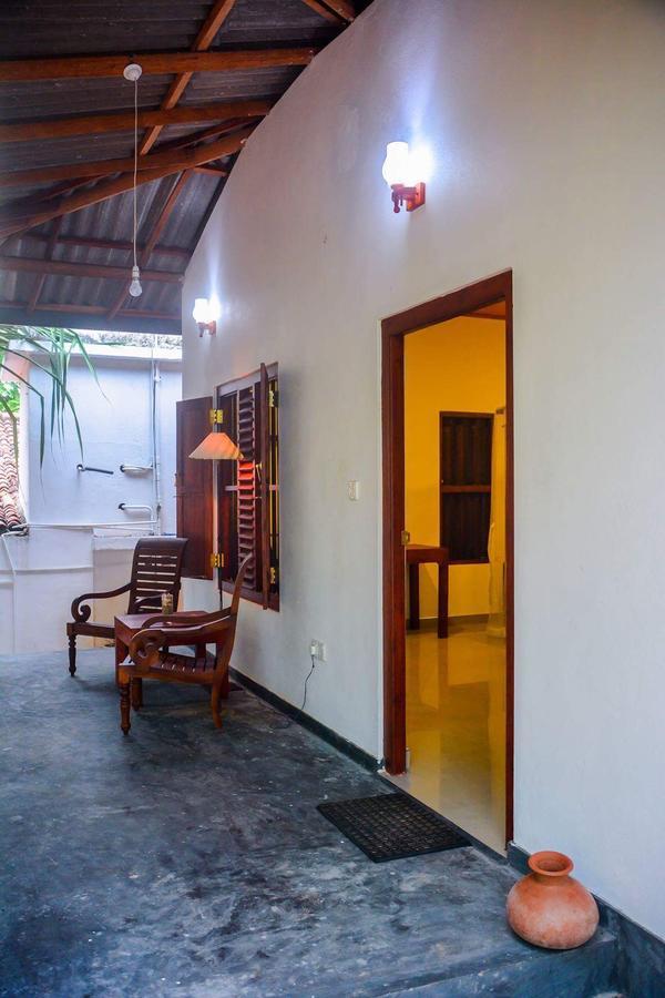 Shehani Beach Bungalow Tangalle Bagian luar foto