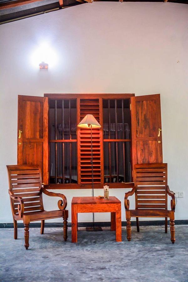 Shehani Beach Bungalow Tangalle Bagian luar foto